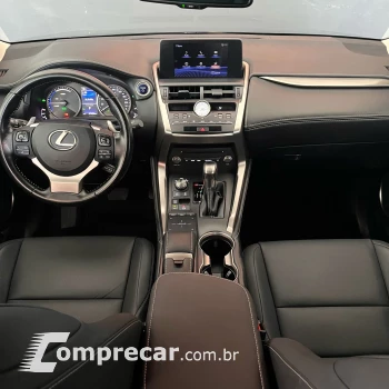 NX 300 2.0 16V VVT-I Turbo Dynamic 6a/t AWD