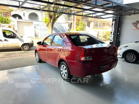 ETIOS XS Sedan1.5 Flex 16V 4p Mec.