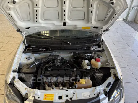 CELTA 1.0 MPFI LT 8V