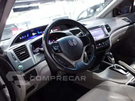 CIVIC - 1.8 LXS 16V 4P AUTOMÁTICO