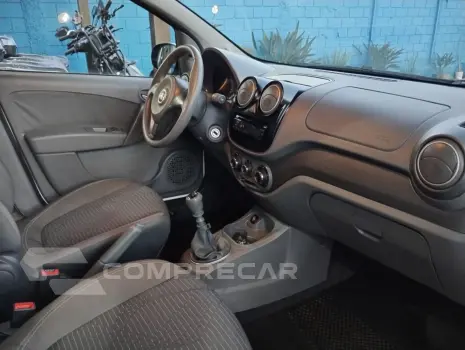 Palio 1.0 4P EVO FIRE FLEX ATTRACTIVE