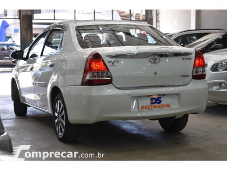 ETIOS SEDAN - 1.5 PLATINUM SEDAN 16V 4P MANUAL