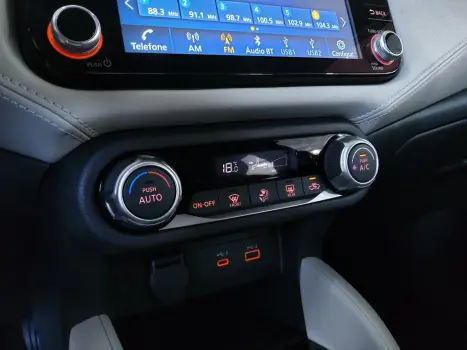 VERSA 1.6 16V FLEX EXCLUSIVE XTRONIC