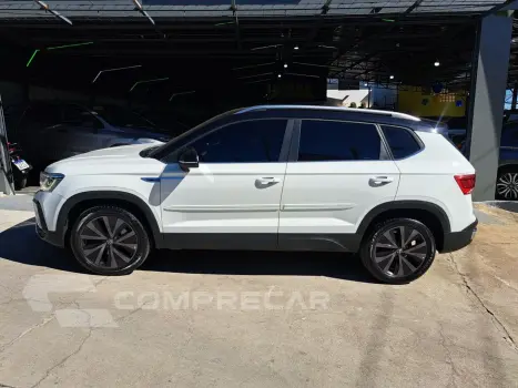 Taos 1.4 250 Tsi Total Flex Highline Automático