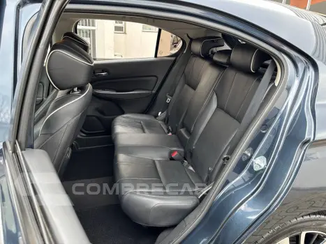 CITY Hatchback Touring 1.5 Flex 16V Aut