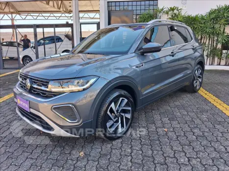 Volkswagen T-CROSS 1.4 250 TSI TOTAL FLEX HIGHLINE AUTOMÁTICO 4 portas