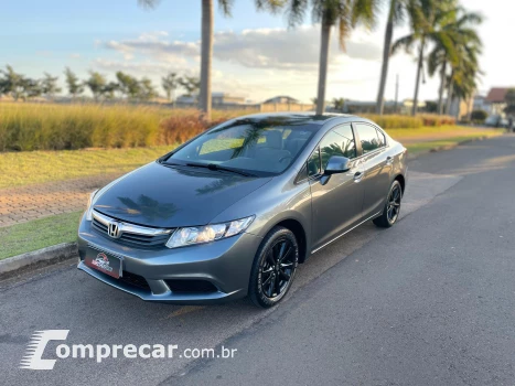 Honda CIVIC 1.8 LXS 16V 4 portas