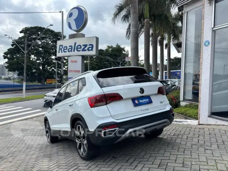 TAOS Highline 1.4 250 TSI Flex Aut.