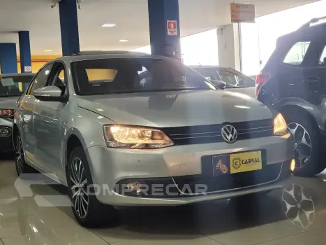 JETTA Highline 2.0 TSI 16V 4p Tiptronic