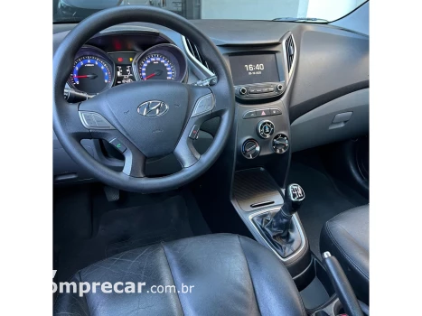 HB20S 1.6 COMFORT PLUS 16V FLEX 4P MANUAL