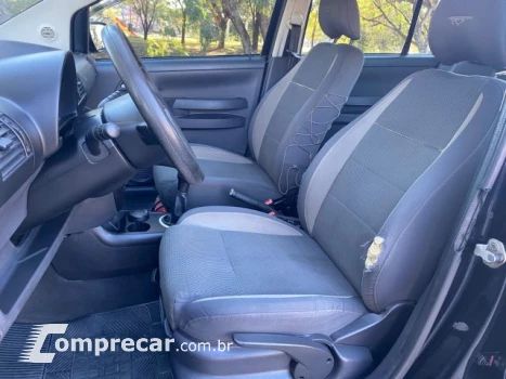 CROSSFOX - 1.6 MI 8V 4P MANUAL