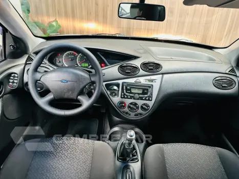 FOCUS 1.6 GLX Sedan 16V