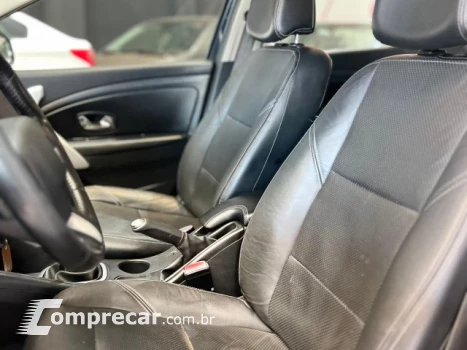 FLUENCE - 2.0 DYNAMIQUE 16V 4P MANUAL