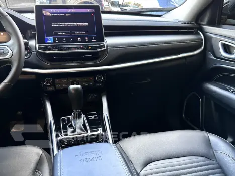 COMMANDER 1.3 T270 TURBO FLEX LONGITUDE AT6