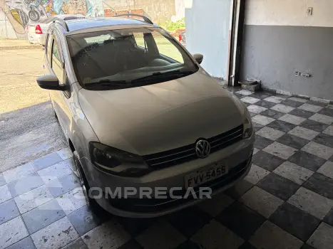 Volkswagen SPACEFOX 1.6 MI 8V 4 portas