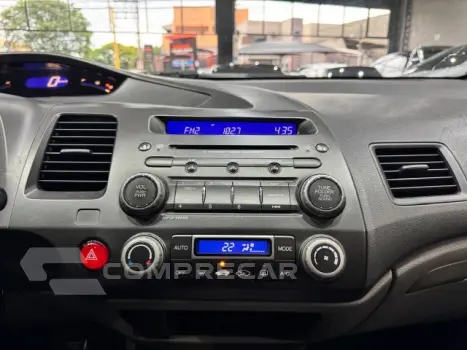 CIVIC - 1.8 EXS 16V 4P AUTOMÁTICO
