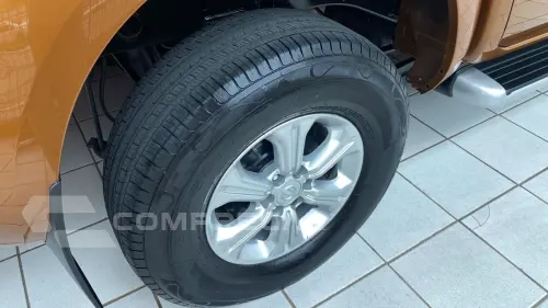 NISSAN FRONTIER 2.3 16V TURBO LE CD 4X4