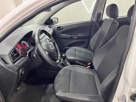 VOYAGE 1.0 12V MPI Totalflex