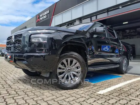 TRITON 2.4 Biturbo CD Hpe-s 4X4