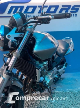 CB 600 F HORNET