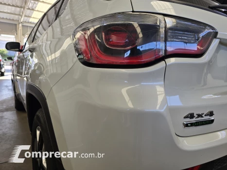 COMPASS 2.0 16V Trailhawk 4X4