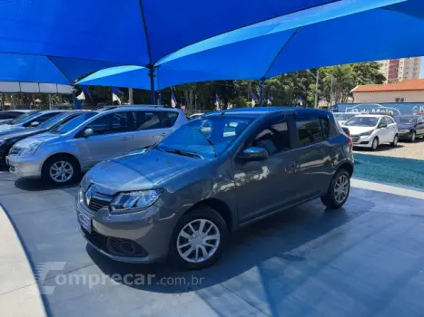 Renault SANDERO - 1.0 EXPRESSION 16V 4P MANUAL 4 portas