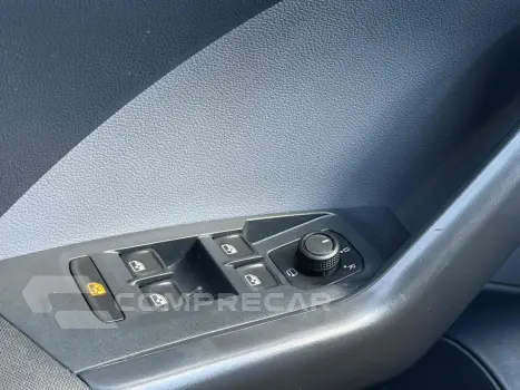 T-CROSS 1.0 200 TSI TOTAL FLEX AUTOMÁTICO