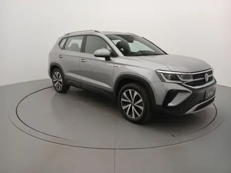 TAOS 1.4 250 TSI TOTAL FLEX HIGHLINE AUTOMÁTICO