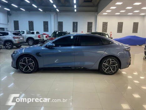 SEAL 82,5 KW AWD
