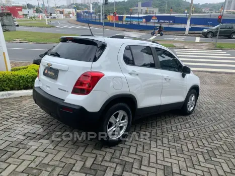 TRACKER LT 1.8 16V Flex 4x2 Aut.