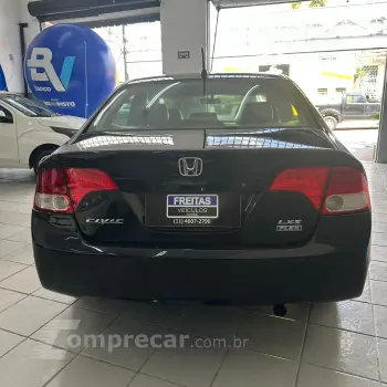 Civic Sedan LXS 1.8/1.8 Flex 16V Aut. 4p