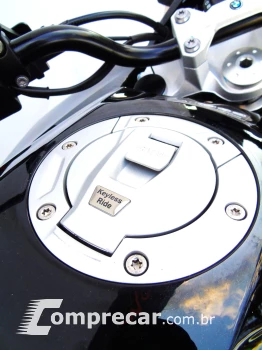 BMW F 750 GS PREMIUM TRIPLE BLACK