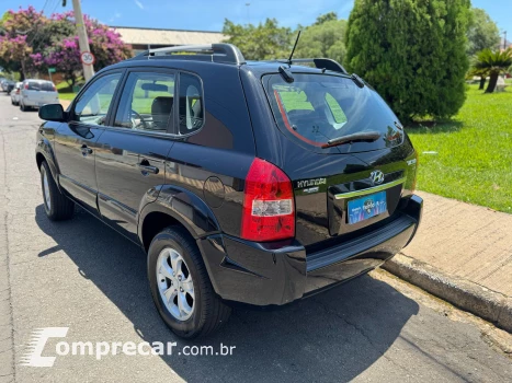 TUCSON 2.0 MPFI GLS 4X2 16V 143cv 2WD