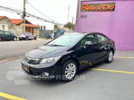 Honda Civic Sedan LXR 2.0 Flexone 16V Aut. 4p 4 portas