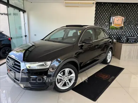 Audi Q3 1.4 TFSI Ambition S Tronic 4 portas