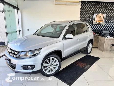 Volkswagen TIGUAN 2.0 TSI 16V Turbo 4 portas