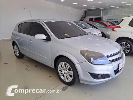 VECTRA 2.0 MPFI GT HATCH 8V FLEX 4P MANUAL