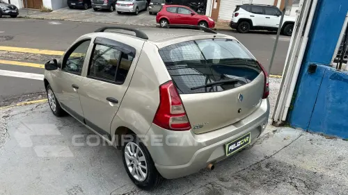 SANDERO 1.0 Expression 16V