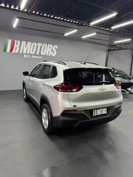 Tracker LT 1.0 Turbo Automática