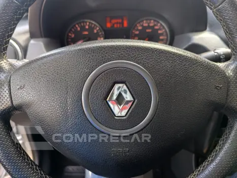 DUSTER 2.0 DYNAMIQUE 4X2 16V FLEX 4P AUTOMÁTICO