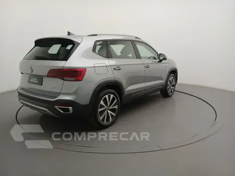 TAOS 1.4 250 TSI TOTAL FLEX HIGHLINE AUTOMÁTICO