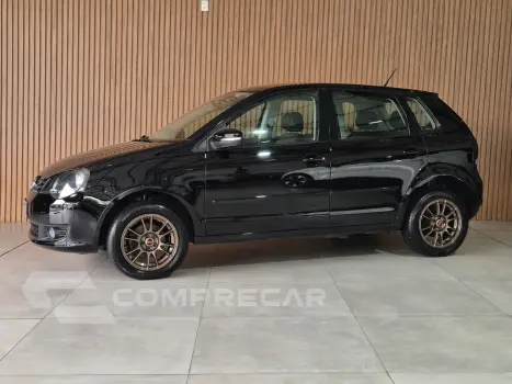 Volkswagen POLO 1.6 MI 8V 4 portas