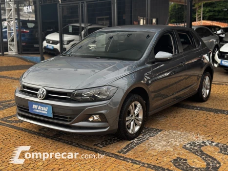 Volkswagen POLO 1.0 200 TSI Comfortline 4 portas