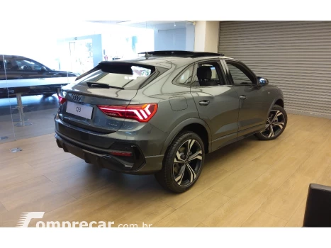 Q3 2.0 40 TFSI GASOLINA SPORTBACK PERFORMANCE BLACK PLUS QUA