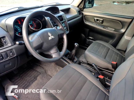 PAJERO 2.0 TR4 4X2 16V