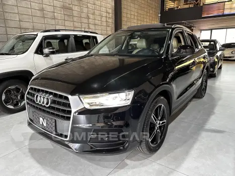 Audi Q3 1.4 TFSI AMBITION FLEX 4P S TRONIC 4 portas