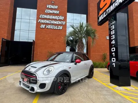 MINI COOPER 2.0 16V TWINPOWER GASOLINA JOHN COOPER WORKS 3 portas