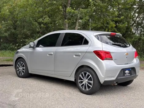 ONIX 1.4 MPFI LT 8V FLEX 4P AUTOMÁTICO