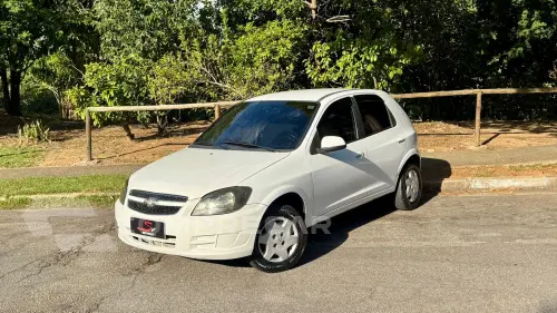 CELTA 1.0 MPFI LT 8V