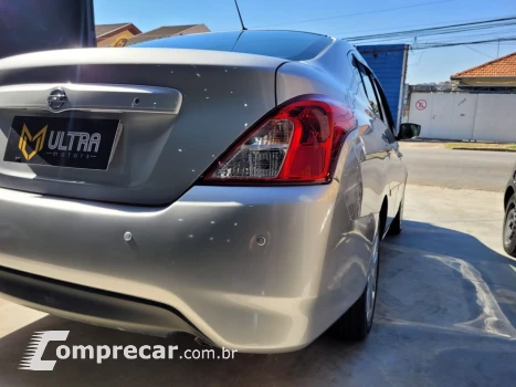 VERSA 1.0 12V FlexStart 4p Mec.